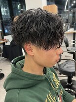 エルマーク 梅田(L-MARK)&nbsp;波巻きパーマスパイラルパーマツイストスパイラルパーマメンズ