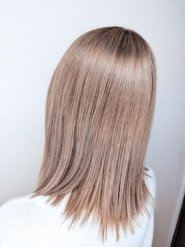 リコラックスビー(LICO LUXBE) ミディアムレイヤー＿グレージュ