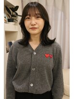 エレノア 梅田 大阪駅前第4ビル店(Eleanor)&nbsp;【Eleanor梅田】韓国風暗髪ヘアミディアムスタイル