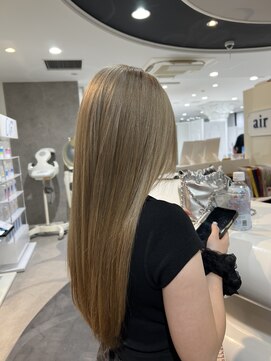 エアー 青山(AIR) 2ブリーチハイトーンベージュ