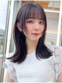  20代シースルーぱっつん前髪で結んでかわいいフェイスレイヤー