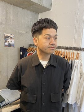 グッドプレイスアンドシング(Good Place&thing) メンズカットクロップニュアンスパーマソフトフェード