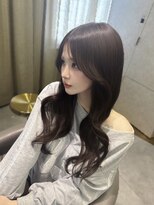 ニーナ ビューティーサロン(NINA Beauty Salon)&nbsp;ロングヘア × シースルーバング