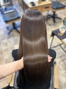 アシュレイ(ASHLEY) 虜トリートメント 髪質改善  福島区