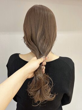 ロマリア(Lomalia) Lomalia表参道ナチュラルハイトーンベージュ