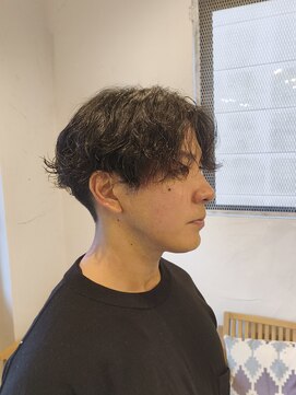 リーシュ(LEASH) スパイラルパーマ×マッシュ