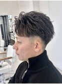 大分ニュアンスパーマセンターパートフェザーパーマ毛流れパーマ