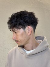 グラーツィェドゥーエ(GRAZIE due)&nbsp;スパイラルフェザーパーマ/強めフェザーパーマ