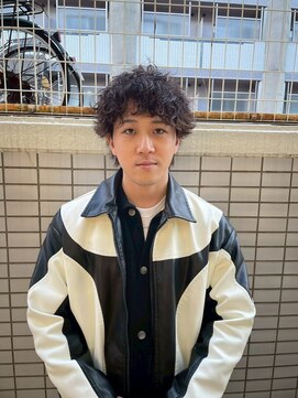 リビング 津田沼(LIVING) 千葉駅MEN’S HAIR/サーフカール/刈り上げセンターパート