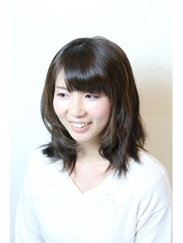 ヘアー デザイン ソレイユ 東久留米店(Hair Design SOLEIL)の写真/ミディアムラインのカットに軽やかなレイヤーで再現性◎☆毎日キレイが続く♪