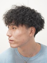 メリケンバーバーショップ コウベ(MERICAN BARBERSHOP KOBE)&nbsp;メンズカットバーバースタイルパーママッシュ1