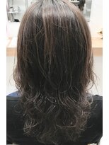 インク(inqu) ミデイアムゆるフワウェーブ