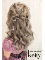 ケイティ(Keity)&nbsp;片方リボンハーフアップ【TEL予約でお得】￥2300→￥2100