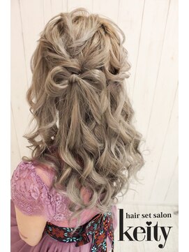 ケイティ(Keity) 片方リボンハーフアップ【TEL予約でお得】￥2300→￥2100