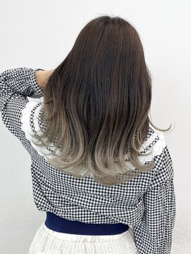 アライブ キチジョウジ(ALIVE Kichijoji) 【ALIVE吉祥寺】グラデーションカラーホワイトベージュ