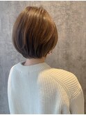 ショートボブ