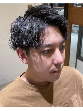 フリーク バーバーショップ 都島店(FREAK BARBER SHOP) ショートアップバングツイストスパイラルパーマ