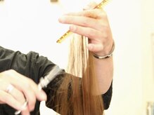 クラッチ ヘアー クリエーション(Crutch hair creation)