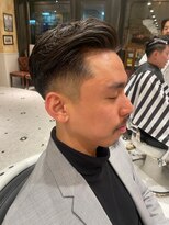 ルドローブラントオオサカ(LUDLOW BLUNT Osaka)&nbsp;【LUDLOW　BLUNT】フェードカット　バーバーヘア　ツーブロック