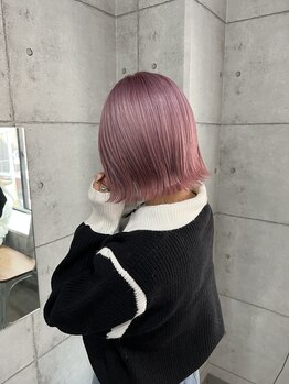 アグゼ(axe)の写真/【梅田茶屋町】実力派スタイリストの高技術と相談しやすい人柄が魅力◎髪のお悩みに真摯に向き合います！