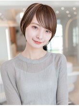 ケアリー 川西能勢口(Carelly) デザインカラー/レイヤーカット/ウェットヘア/オリーブベージュ