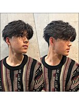 リベルテ グリット(Liberte Grit)&nbsp;フェザーパーマトレンドメンズスタイルツーブロックマッシュ