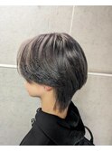韓国アイドル風　カルマヘア　シルバーアッシュハイトーンカラー