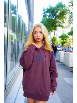 リゲル(rigel) ハイトーンブロンド×ナチュラルストレート