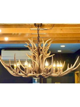 【平日22時迄営業】レトロヴィンテージな店内でゆったりとした贅沢な時間を―非日常空間で心もリフレッシュ