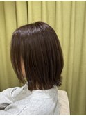 オリーブベージュ
