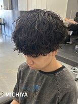 アンドメゾンオム(&Maison. homme) 【無造作×束感】シャドウパーマ