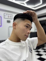 キングコング バーバーショップ バイ アルバレス(KING KONG BARBERSHOP by ALVAREZ)&nbsp;スキンフェード×海外バーバースタイル