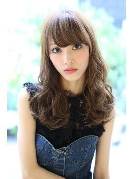 リリークラウン(Lily Crown) 大人可愛いゆるふわスタイル