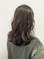 リタ ヘアメイク(Rita hair make) 重×軽ミディ
