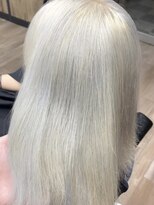 ヴィフ 大船(VIF)&nbsp;ホワイトカラー/ケアブリーチ/大船/大船駅/ハイトーンカラー