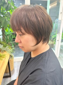 ビューエヒメ(VIEW EHIME) 大人ラフウェーブ20代30代40代ボブブラウンスウィングショート