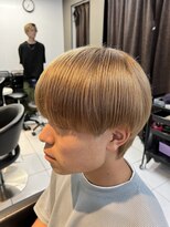 アイズ 海老名(AIZU) ブロンドミルクティーベージュ ダブルカラーブリーチムラシャン