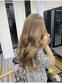 ミルクティーベージュ