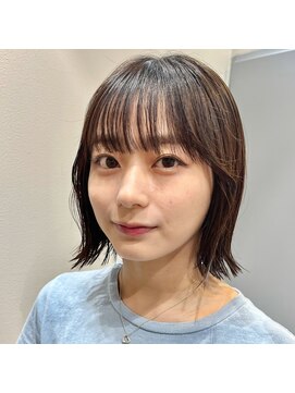 バイコーリング(By THE CALLiiiNG) 外ハネショートボブ