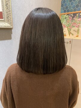 カシータフロル ららぽーと愛知東郷店(Casita flor) 丸みボブ