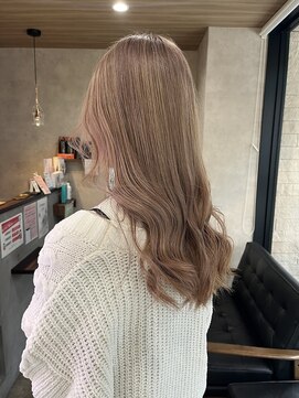 リエンスクレア(RIENS xrea) ミルクティーベージュ×山内一樹