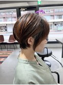 ショートボブ