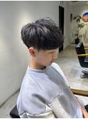 センターパート　メンズショート　毛流れショート