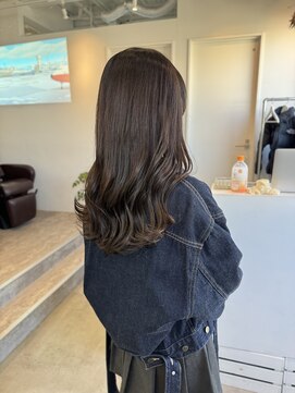 ロカ 表参道(loka) アッシュベージュ[表参道/ブリーチ/ハイライト]Mai