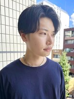 ロンドプランタン 恵比寿(Lond Printemps)&nbsp;★フェザーショート 刈り上げセンターパート ブルーカラー