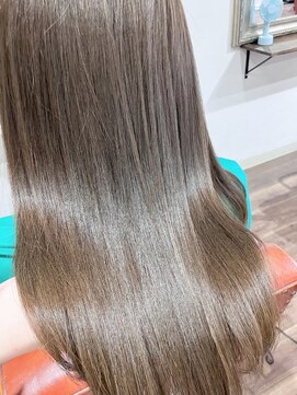 ヘアメイク アンフィ(amphi) 【矯正毛でも沈まない】ベージュカラー..~*＊.