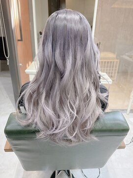 デイズ(days) アッシュシルバー透明感カラー/ハイトーンカラー