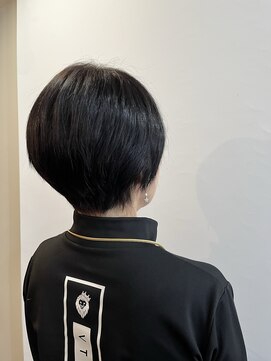 ピュアソウル(Pure Soul) うねるくせ毛をまとまる髪へ 丸みショート