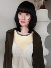 マイル 渋谷(mile)&nbsp;ミディアムレイヤーカット ☆透ける暗髪