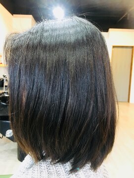 ロトス(Lotos) バッサリ『ボブ』スタイル☆